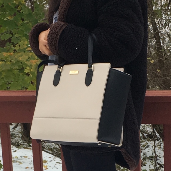 kate spade Handbags - NWT KATE SPADE LAUREL WAY HADLEE